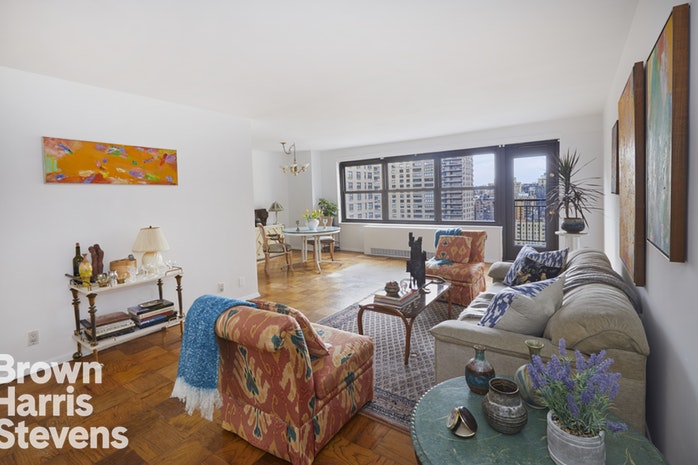 Photo 1 of 140 West End Avenue 24N, Upper West Side, NYC, $1,215,000, Web #: 17961778