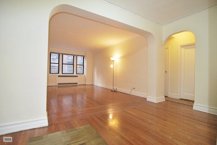 Photo 1 of 35 -16 85th Street 2I, Queens, New York, $1,750, Web #: 17967559