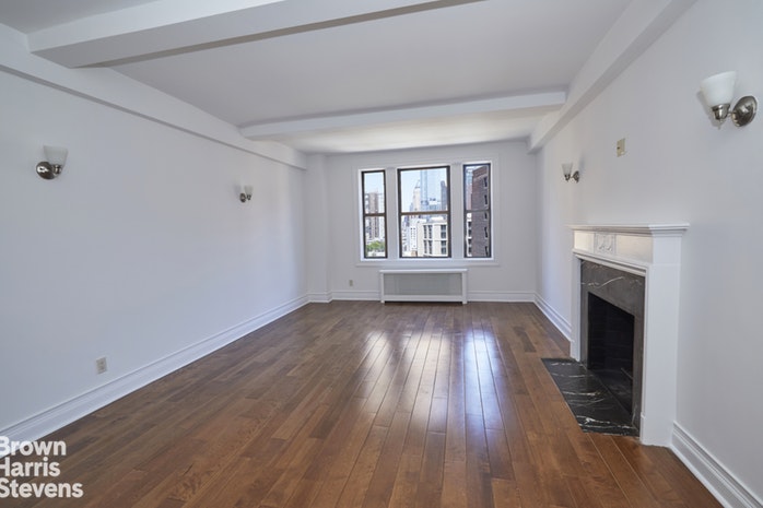 Photo 1 of 440 West 34th Street 12A, Midtown West, NYC, $4,300, Web #: 18466759