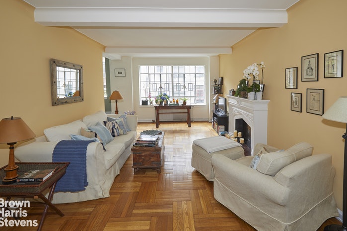 Photo 1 of 35 West 90th Street 3J, Upper West Side, NYC, $822,000, Web #: 18503653