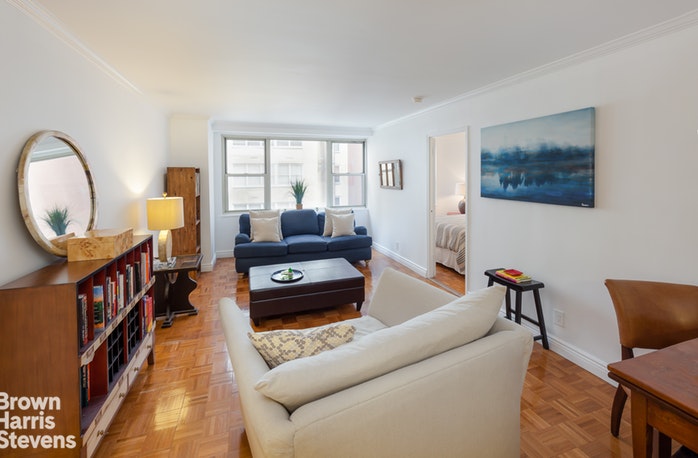Photo 1 of 520 East 72nd Street 8P, Upper East Side, NYC, $560,000, Web #: 18579797