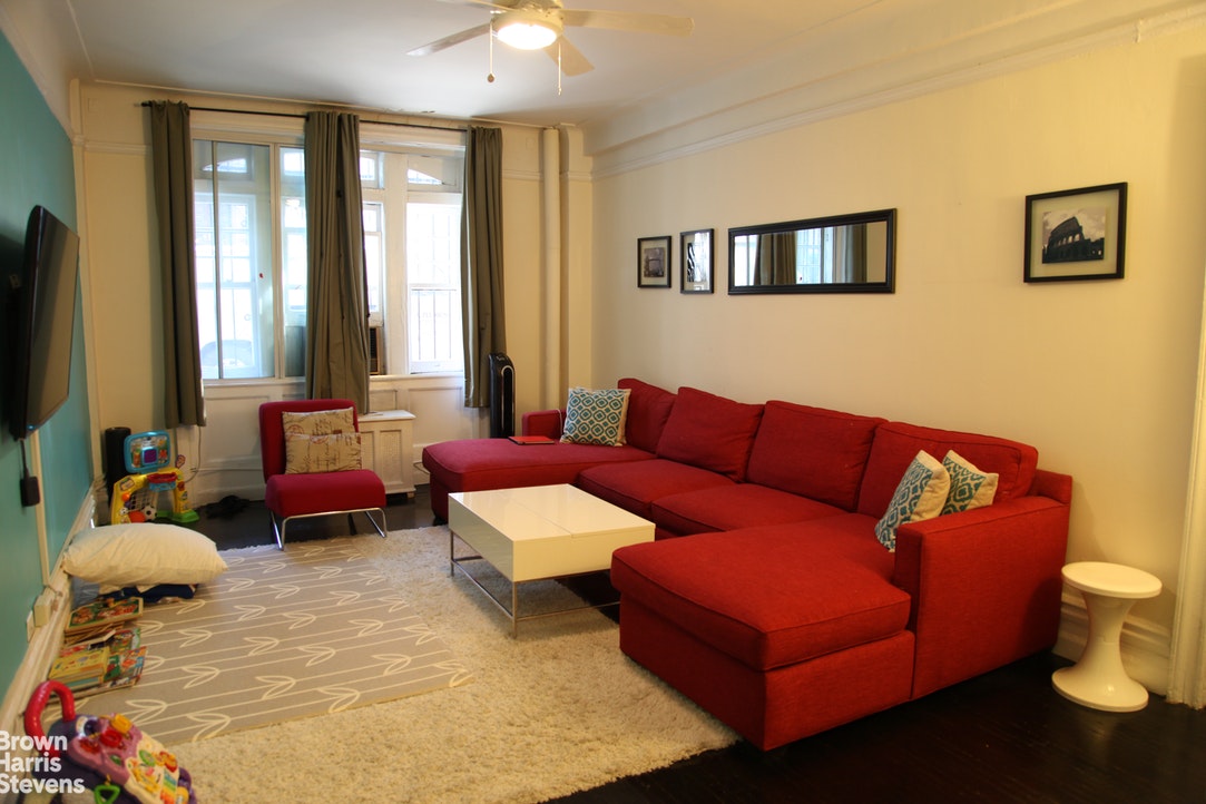 Photo 1 of 40 West 84th Street 1B, Upper West Side, NYC, $3,795, Web #: 18618751
