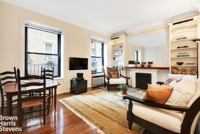 Photo 1 of 55 East 65th Street 4B, Upper East Side, NYC, $600,000, Web #: 19650668