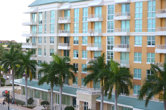 625 Casa Loma Blvd 504