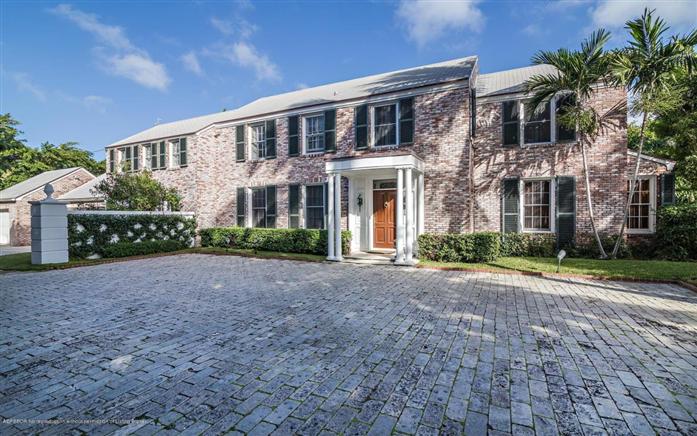301 Ridgeview Dr