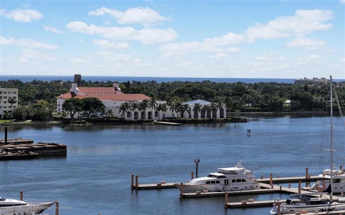 400 N Flagler Dr 2003