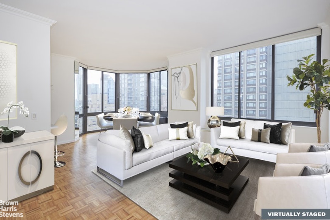 Photo 1 of 200 East 65th Street 21A, Upper East Side, NYC, $5,100, Web #: 20066706