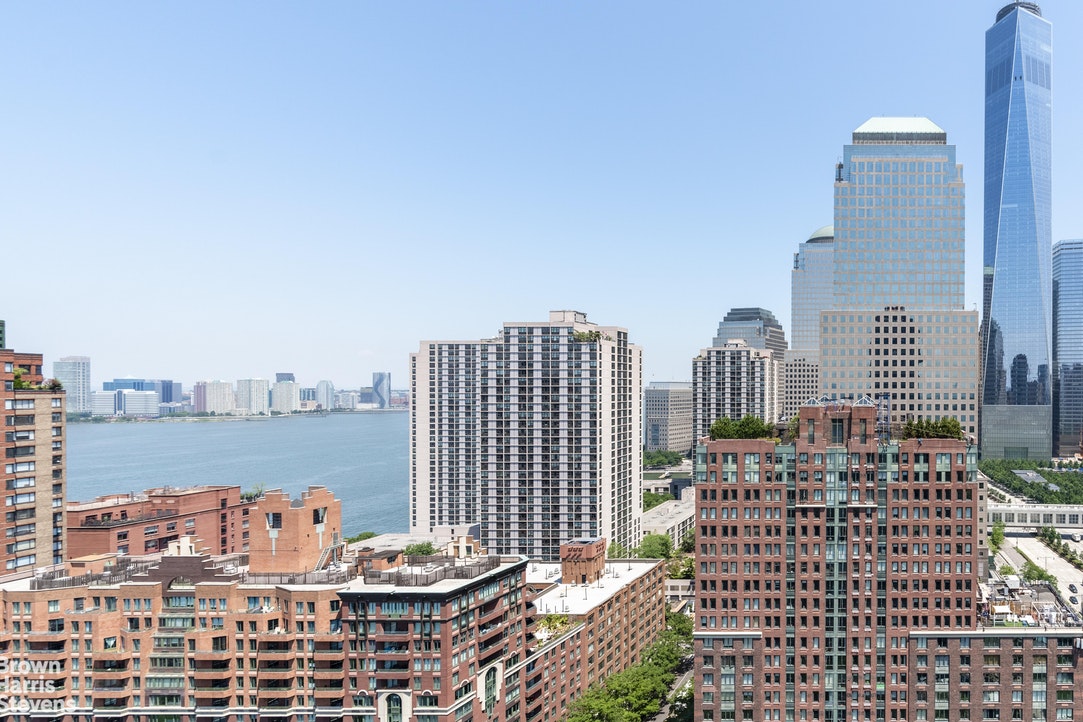 Photo 1 of 200 Rector Place 28A, Battery Park City, NYC, $745,000, Web #: 20227059