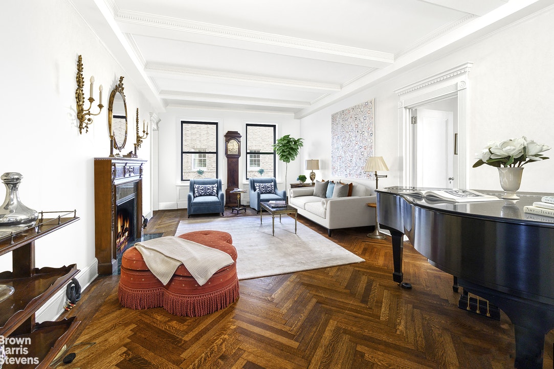 Photo 1 of 1165 Fifth Avenue 11C, Upper East Side, NYC, $2,650,000, Web #: 20413706