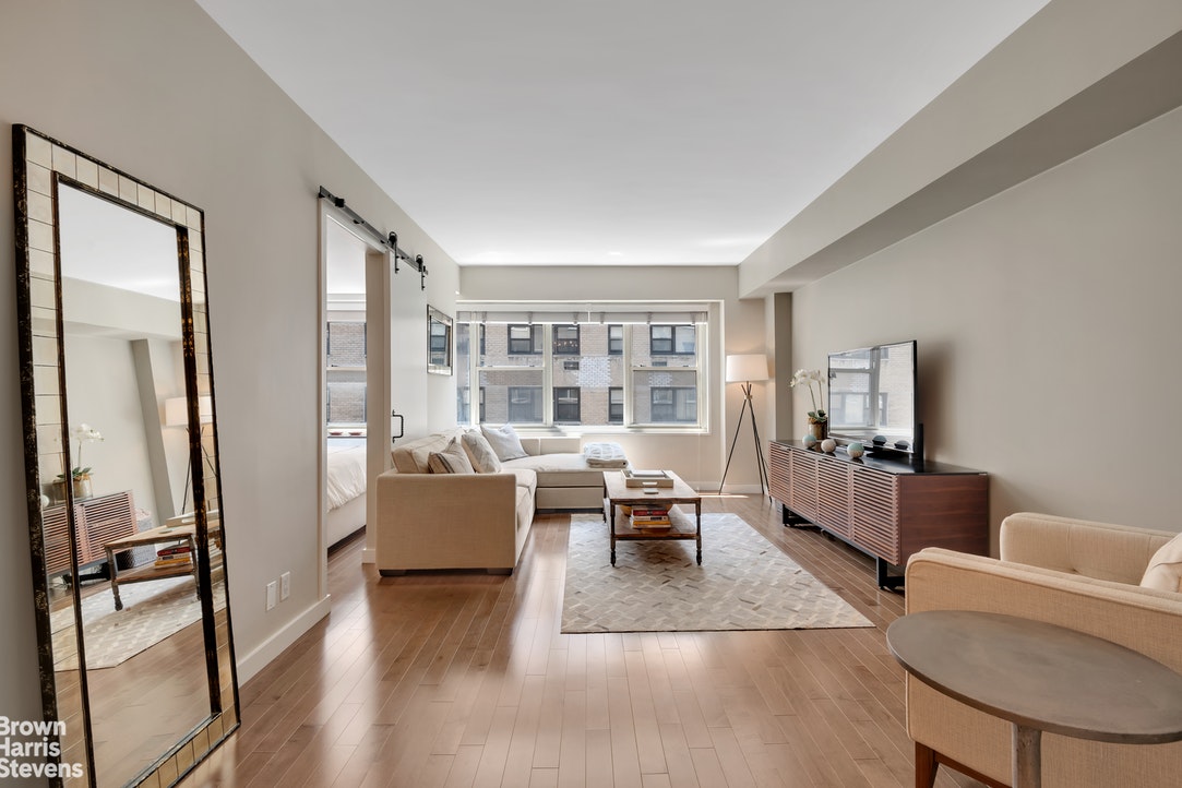 Photo 1 of 370 East 76th Street C1005, Upper East Side, NYC, $615,000, Web #: 20750242