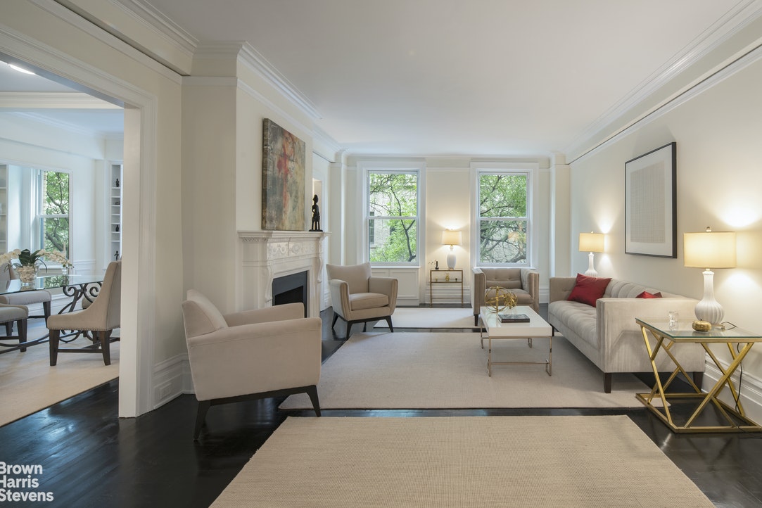 Photo 1 of 29 East 64th Street 3A, Upper East Side, NYC, $2,907,000, Web #: 20871916