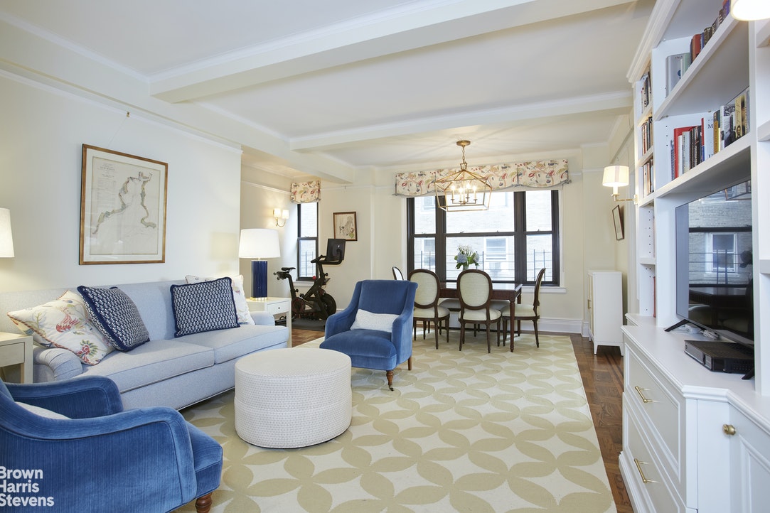 Photo 1 of 277 West End Avenue 10E, Upper West Side, NYC, $1,995,000, Web #: 21137174