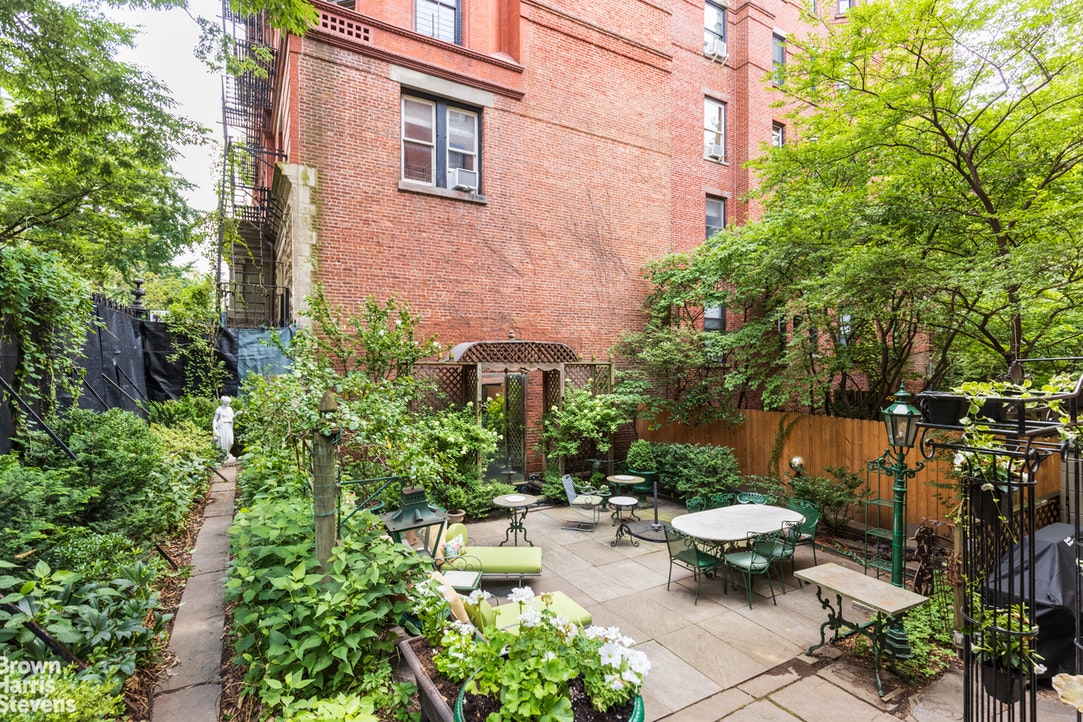 1 Montague Terrace Brooklyn Heights Brooklyn NY 11201