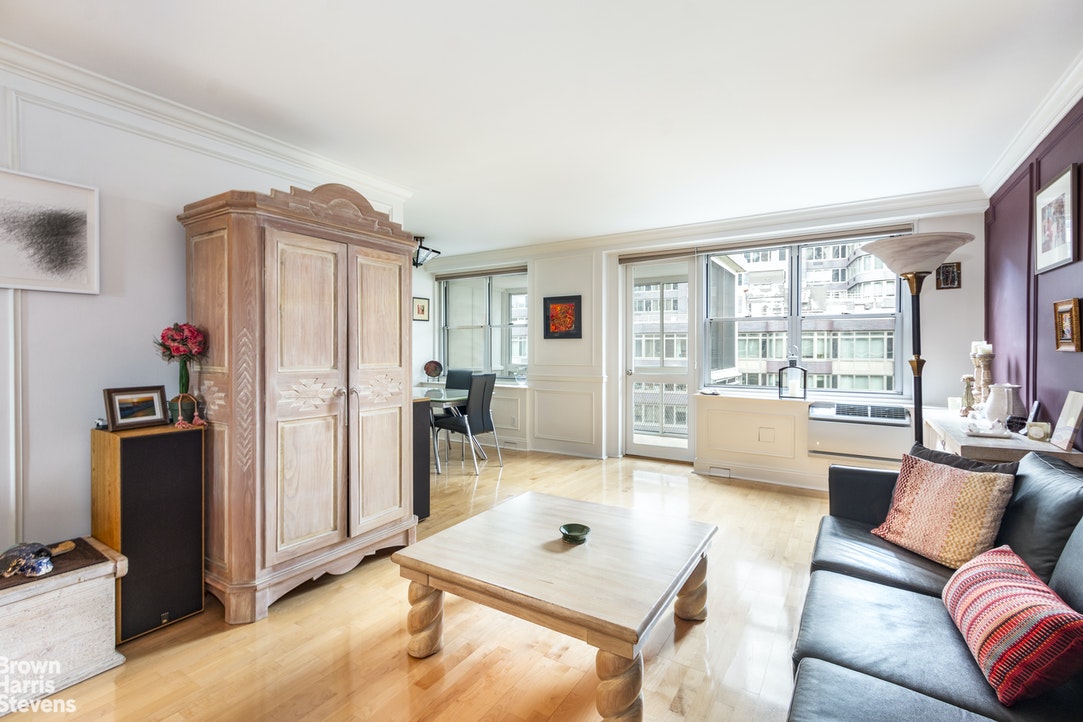 Photo 1 of 303 West 66th Street 8Cw, Upper West Side, NYC, $995,000, Web #: 21258299