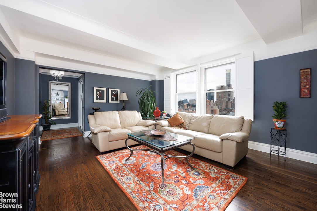 Photo 1 of 315 East 68th Street 16G, Upper East Side, NYC, $864,000, Web #: 21721529