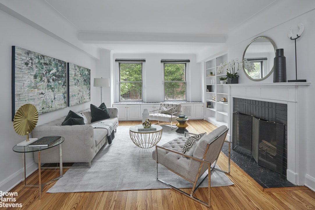 Photo 1 of 315 East 68th Street 2L, Upper East Side, NYC, $1,050,000, Web #: 21855564