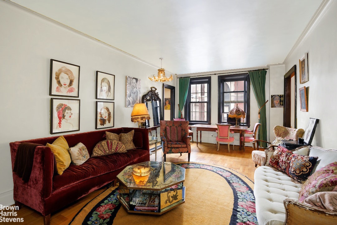 Photo 1 of 41 Fifth Avenue 9B, East Village, NYC, $1,400,000, Web #: 22403255