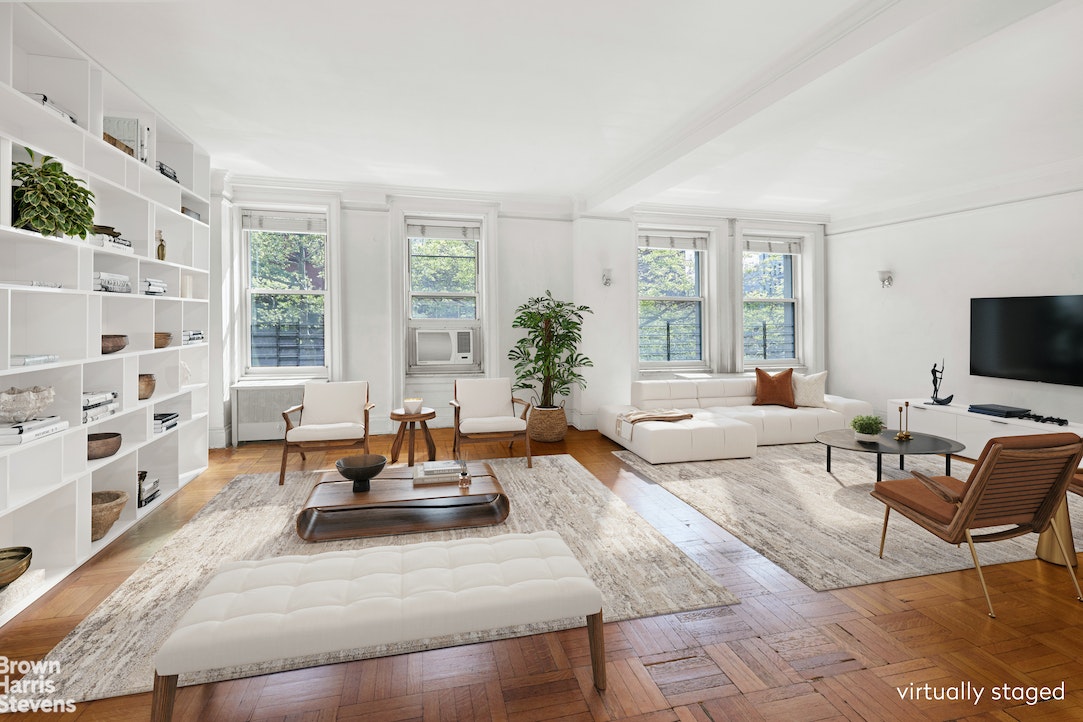 Photo 1 of 924 West End Avenue 21, Upper West Side, NYC, $1,895,000, Web #: 22432233