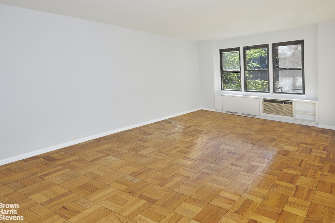 Photo 1 of 460 East 79th Street 3C, Upper East Side, NYC, $2,995, Web #: 22446854