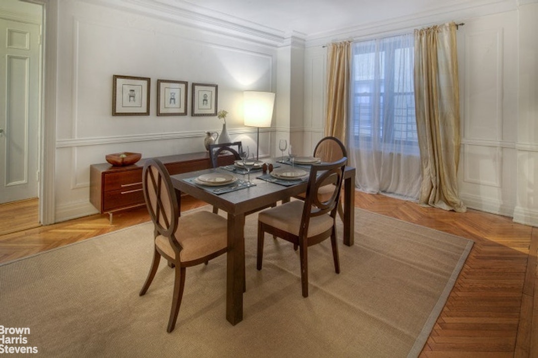 Photo 1 of 905 West End Avenue 34, Upper West Side, NYC, $7,100, Web #: 22466880