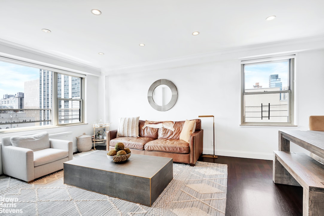 Photo 1 of 520 East 72nd Street Phc, Upper East Side, NYC, $1,325,000, Web #: 22580457