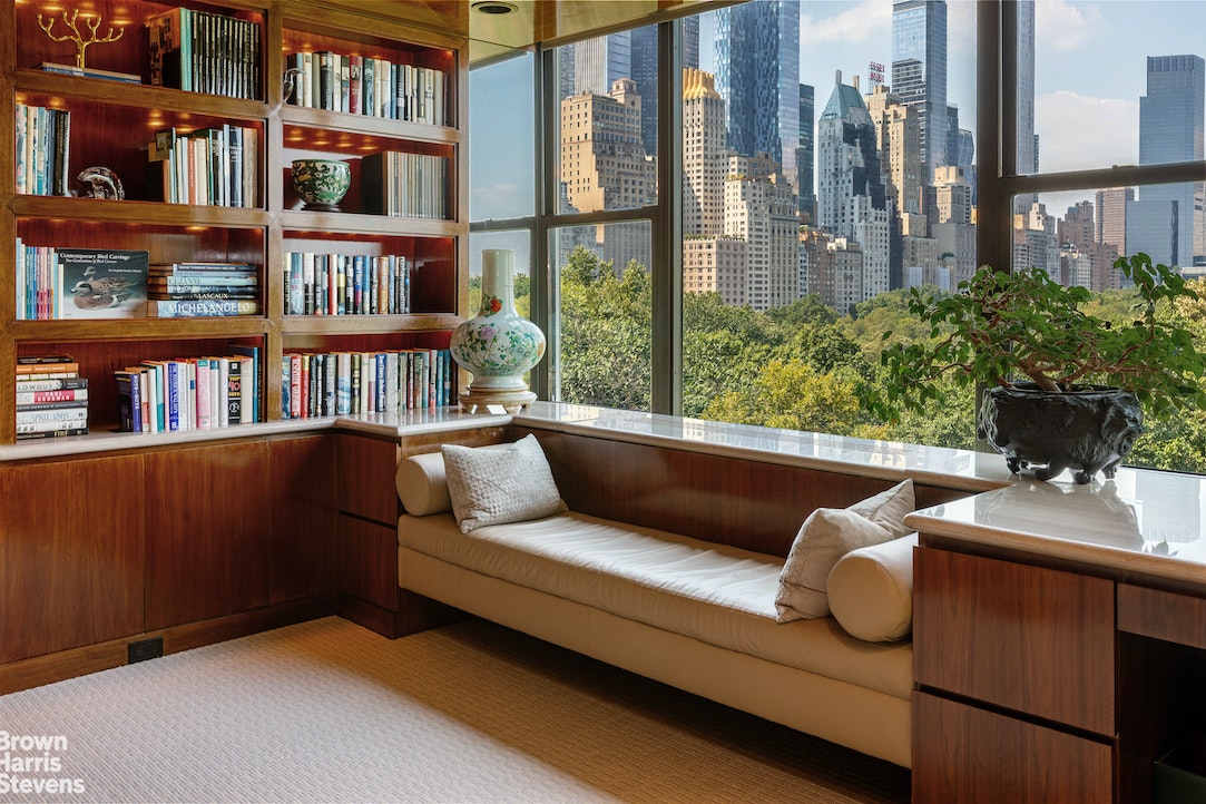 Photo 1 of 812 Fifth Avenue 10A, Upper East Side, NYC, $7,195,000, Web #: 22642662