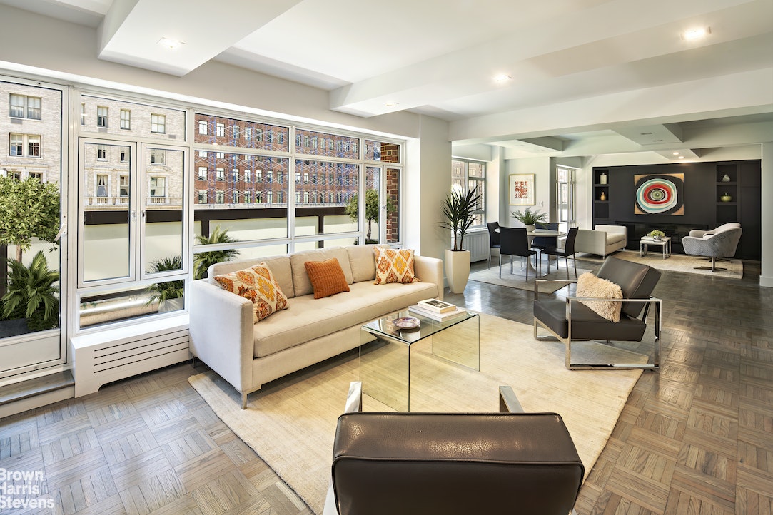 Photo 1 of 750 Park Avenue 6Bc, Upper East Side, NYC, $2,475,000, Web #: 22650797