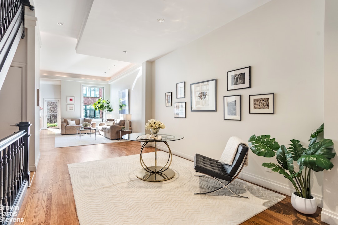 Photo 1 of 120 West 88th Street, Upper West Side, NYC, $5,950,000, Web #: 22745767