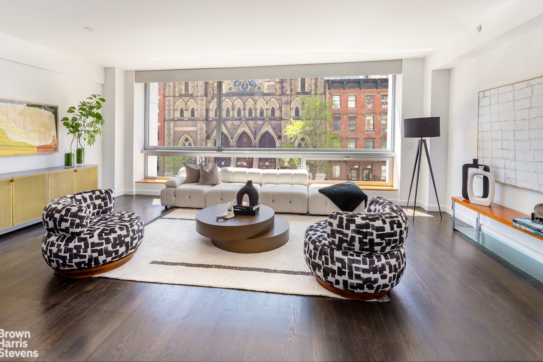 Photo 1 of 333 West 14th Street 3, Chelsea, NYC, $2,875,000, Web #: 22979854