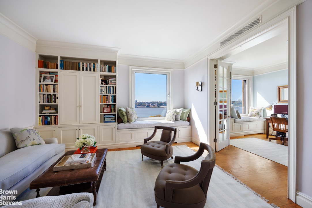 Photo 1 of 258 Riverside Drive 10C, Upper West Side, NYC, $2,295,000, Web #: 22986019
