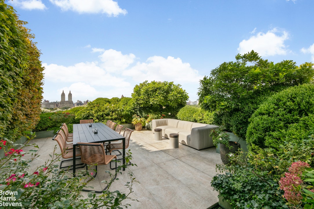 Photo 1 of 936 Fifth Avenue Ph, Upper East Side, NYC, $17,500,000, Web #: 23167661