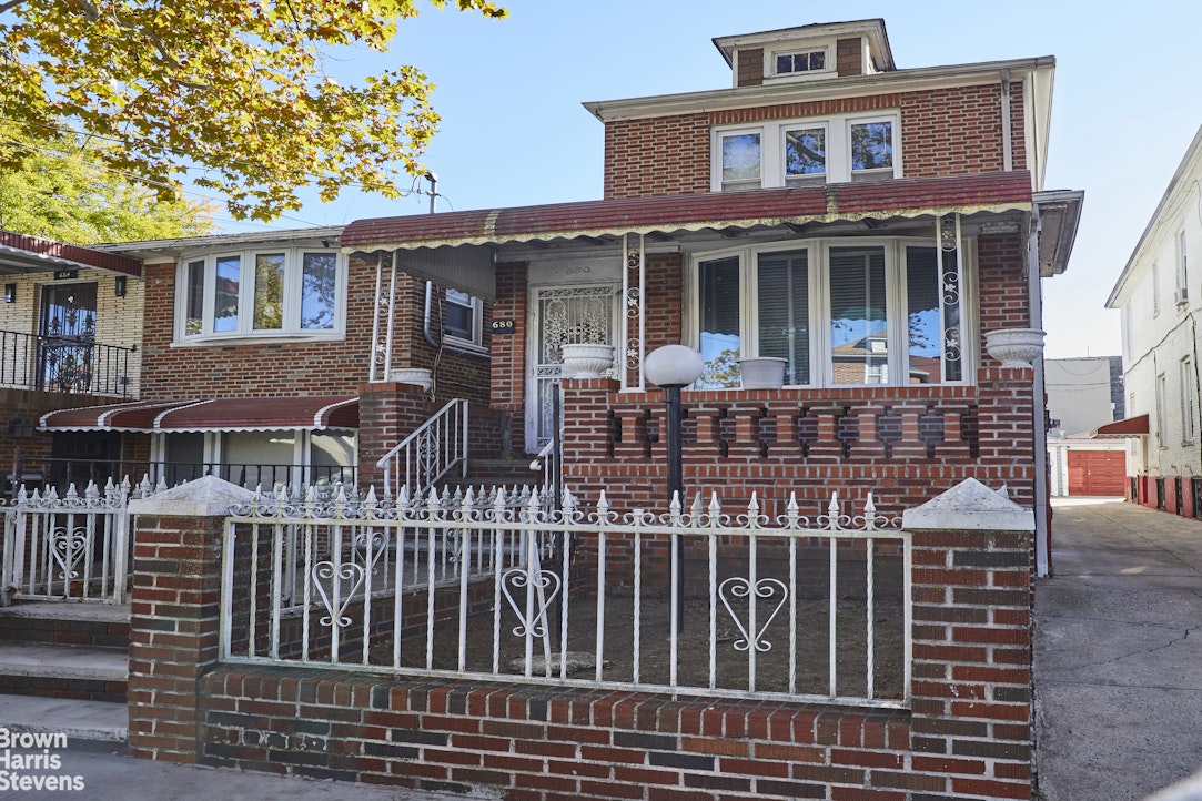 Photo 1 of 680 Lenox Road, East Flatbush, New York, $699,000, Web #: 23198237