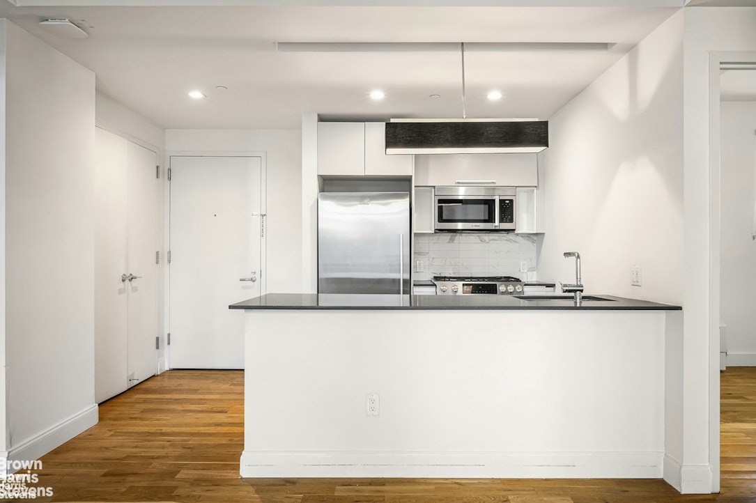 Photo 1 of 595 Baltic Street, Boerum Hill, New York, $3,950, Web #: 23236020