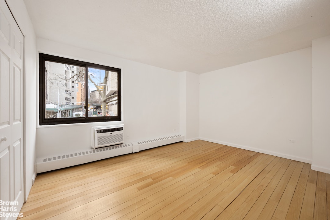 90 Gold Street Seaport District New York NY 10038