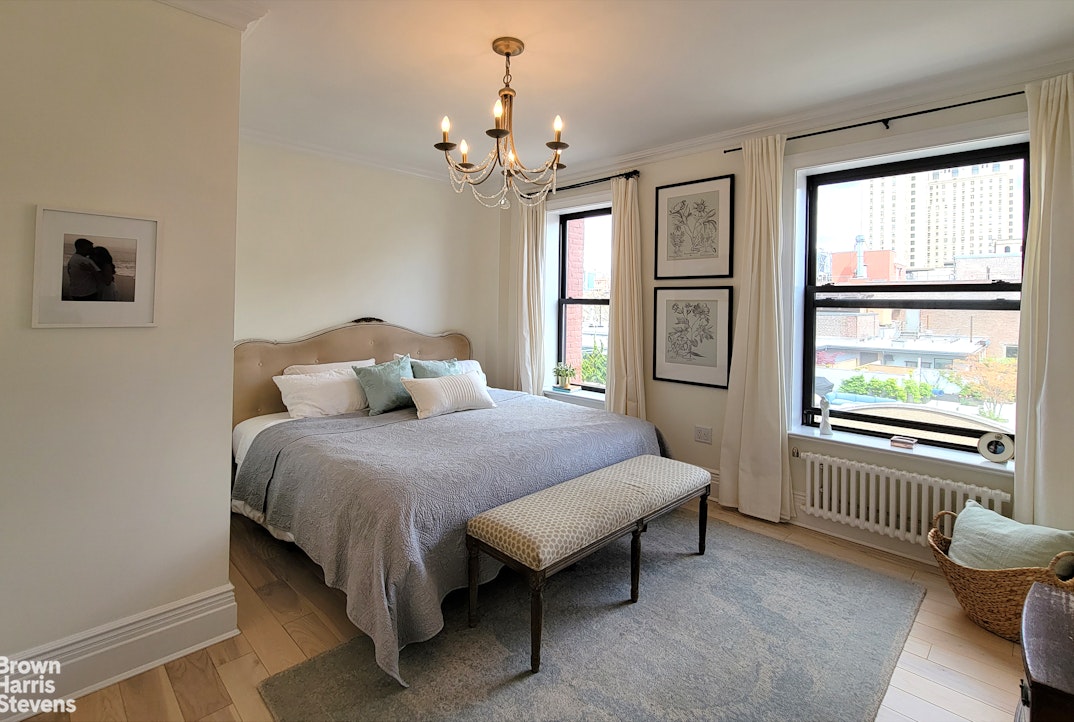 61 Pierrepont Street Brooklyn Heights Brooklyn NY 11201