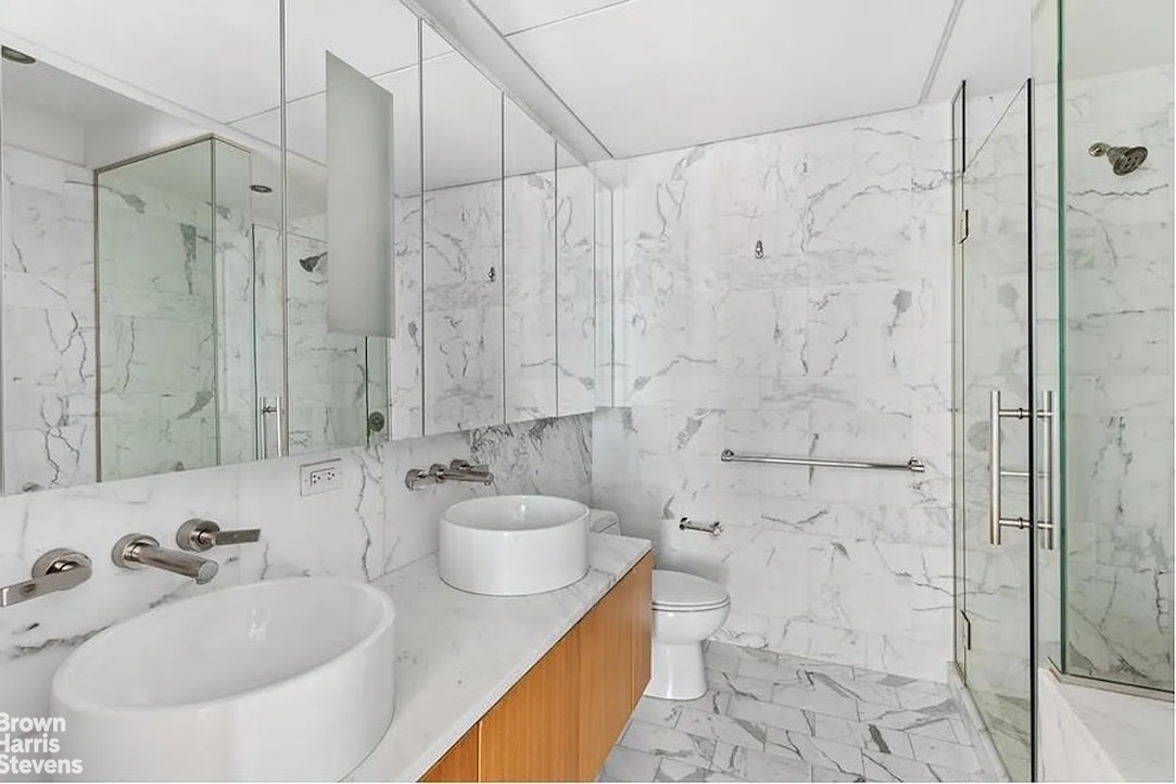 18 West 48th Street Midtown West New York NY 10036