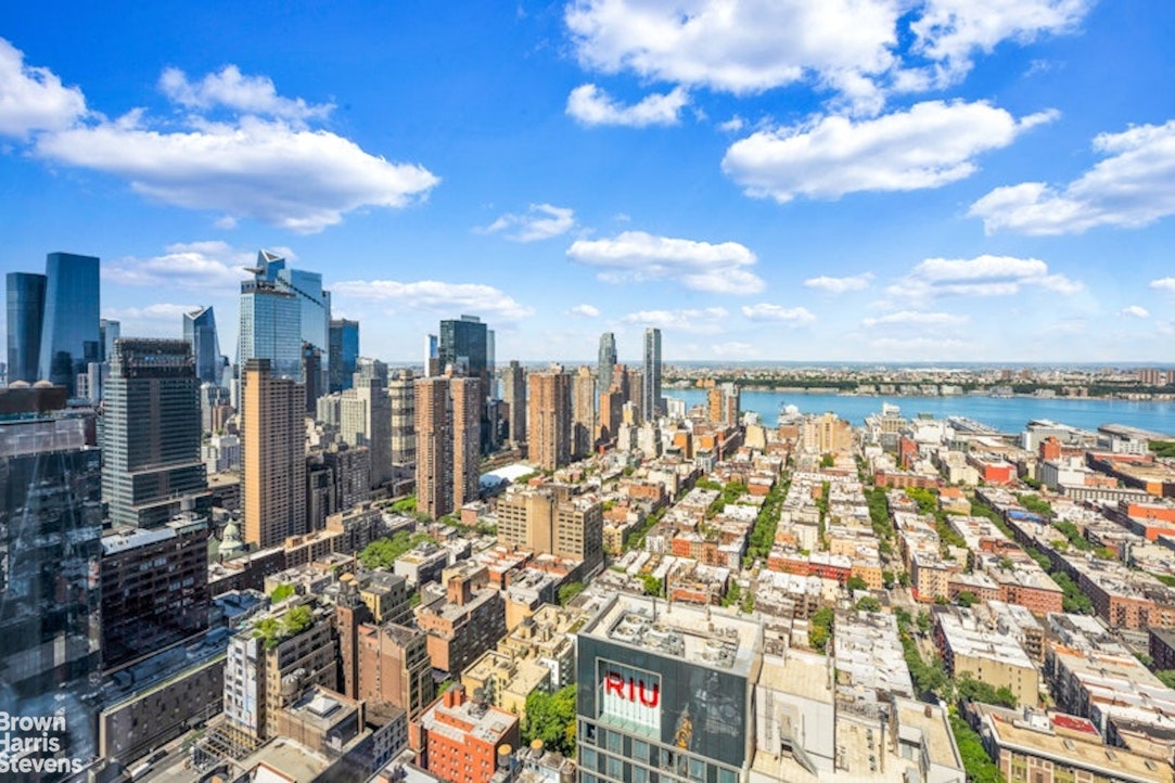 247 West 46th Street Midtown West New York NY 10036