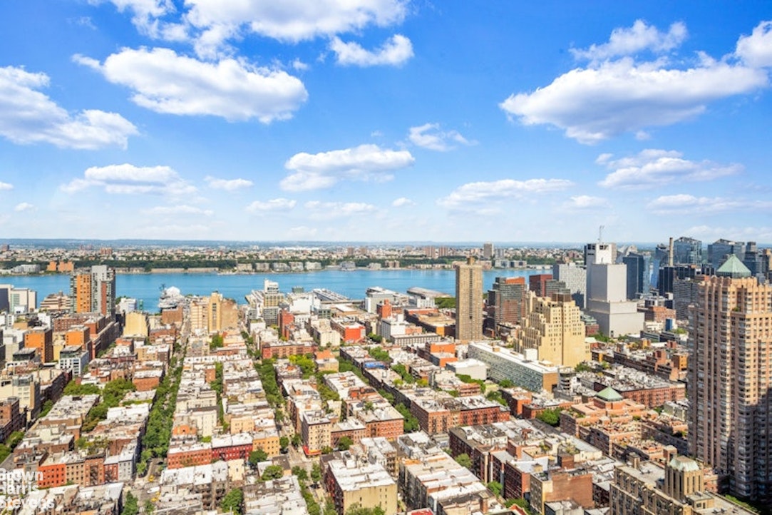 247 West 46th Street Midtown West New York NY 10036