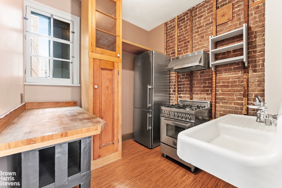 143 East 13th Street Greenwich Village New York NY 10003