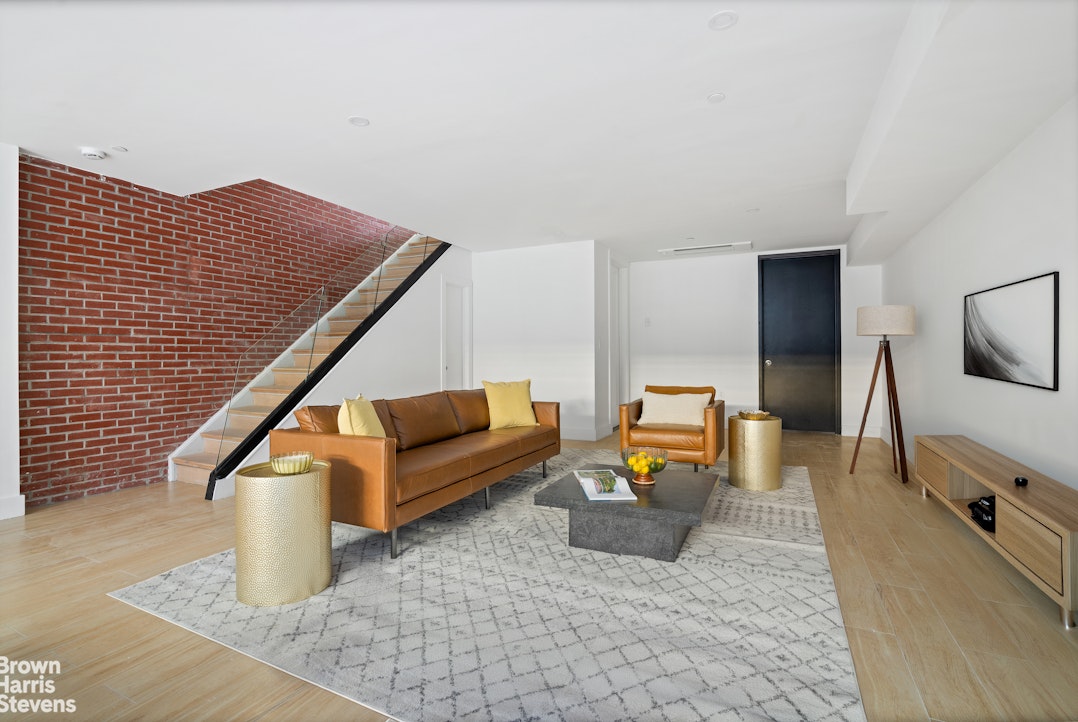 323 South 5th Street Williamsburg Brooklyn NY 11211