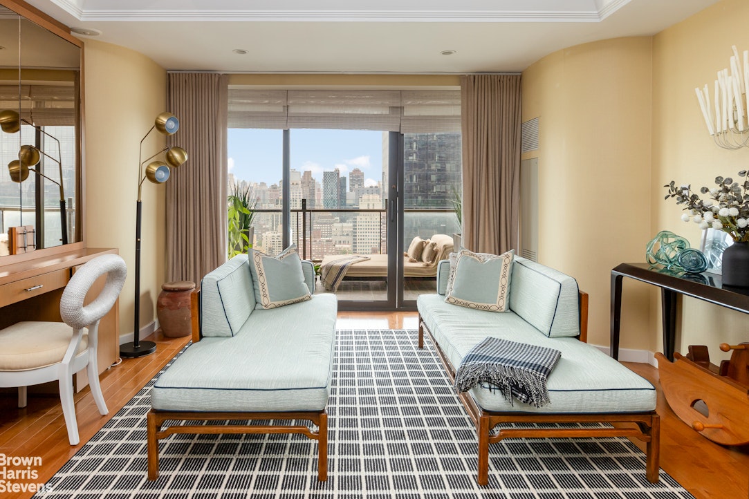 425 East 58th Street Sutton Place New York NY 10022