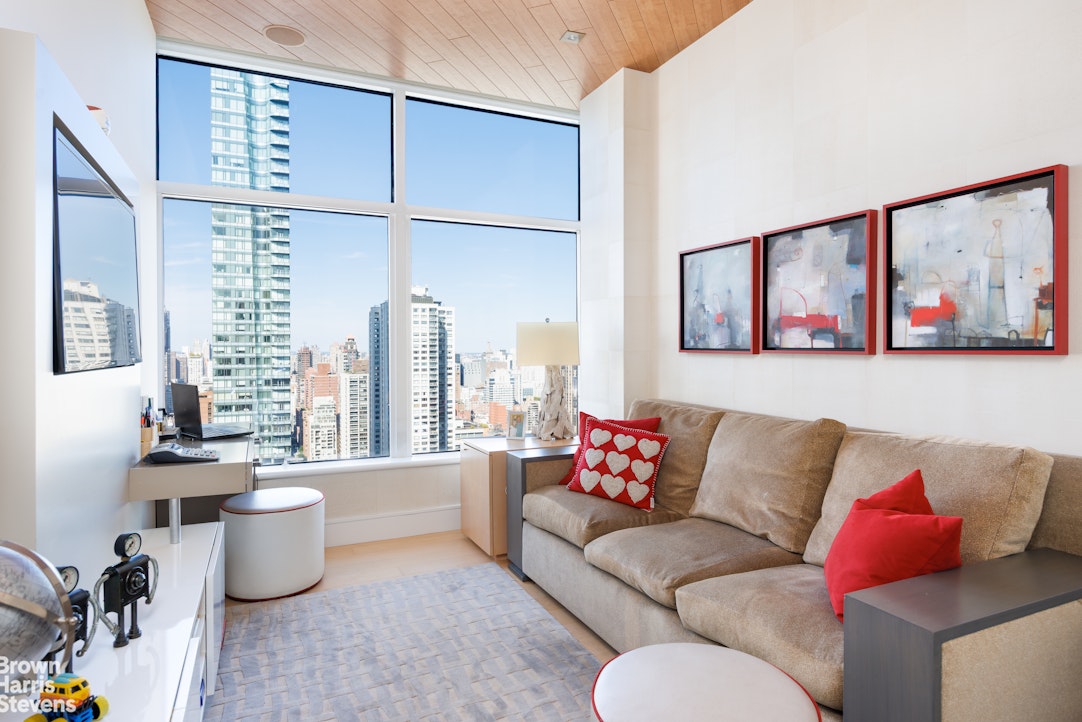 250 East 54th Street Turtle Bay New York NY 10022