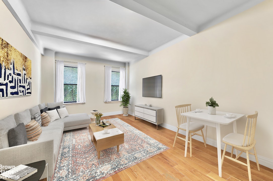 142 East 49th Street 3B Turtle Bay New York NY 10017