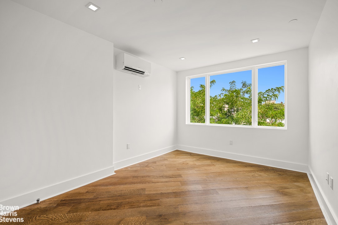 553 West 182nd Street Washington Heights New York NY 10033