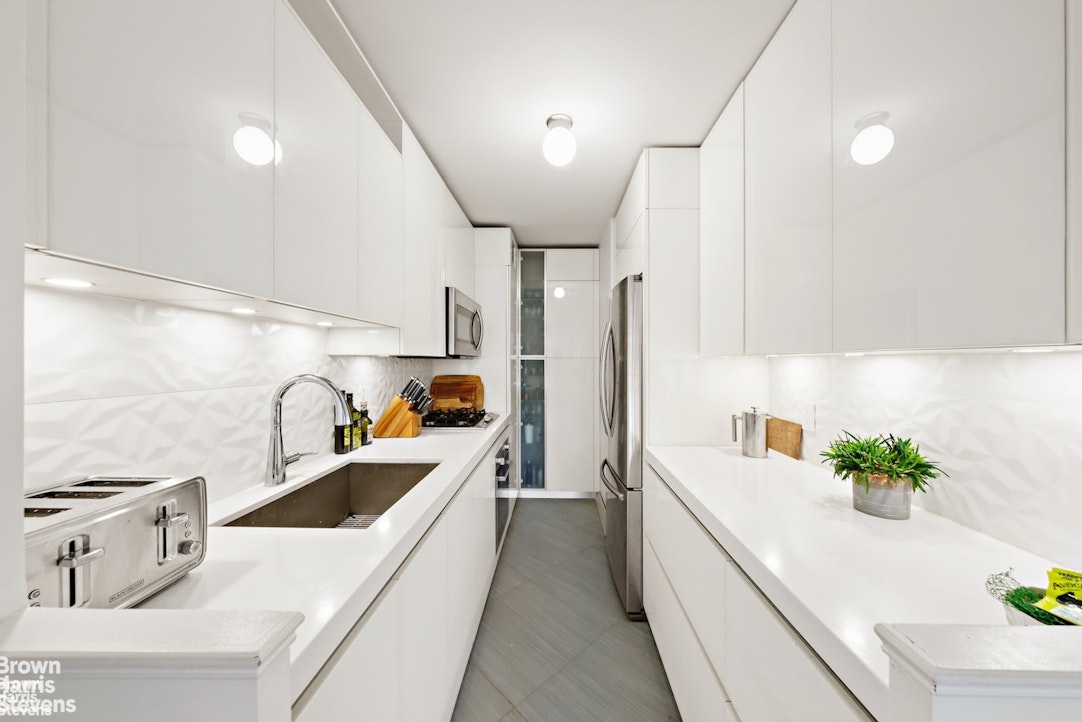 370 East 76th Street Upper East Side New York NY 10021