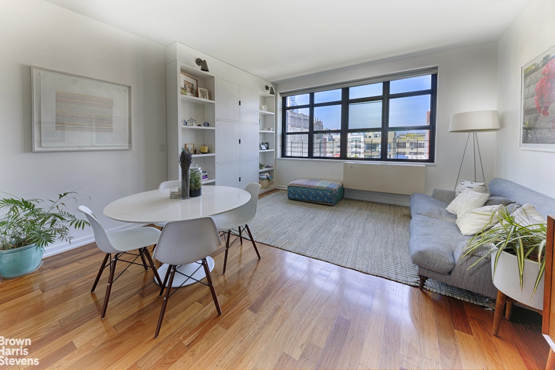 Photo 1 of 80 Metropolitan Avenue M5, Williamsburg,North side, New York, $7,950, Web #: 23572481