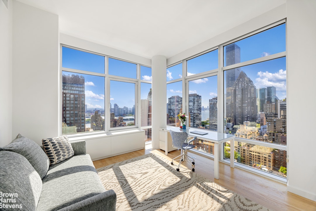 310 East 53rd Street Turtle Bay New York NY 10022