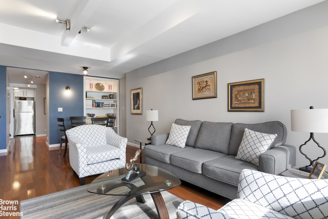 Photo 1 of 165 West 66th Street 17H, Upper West Side, NYC, $1,080,000, Web #: 23589820