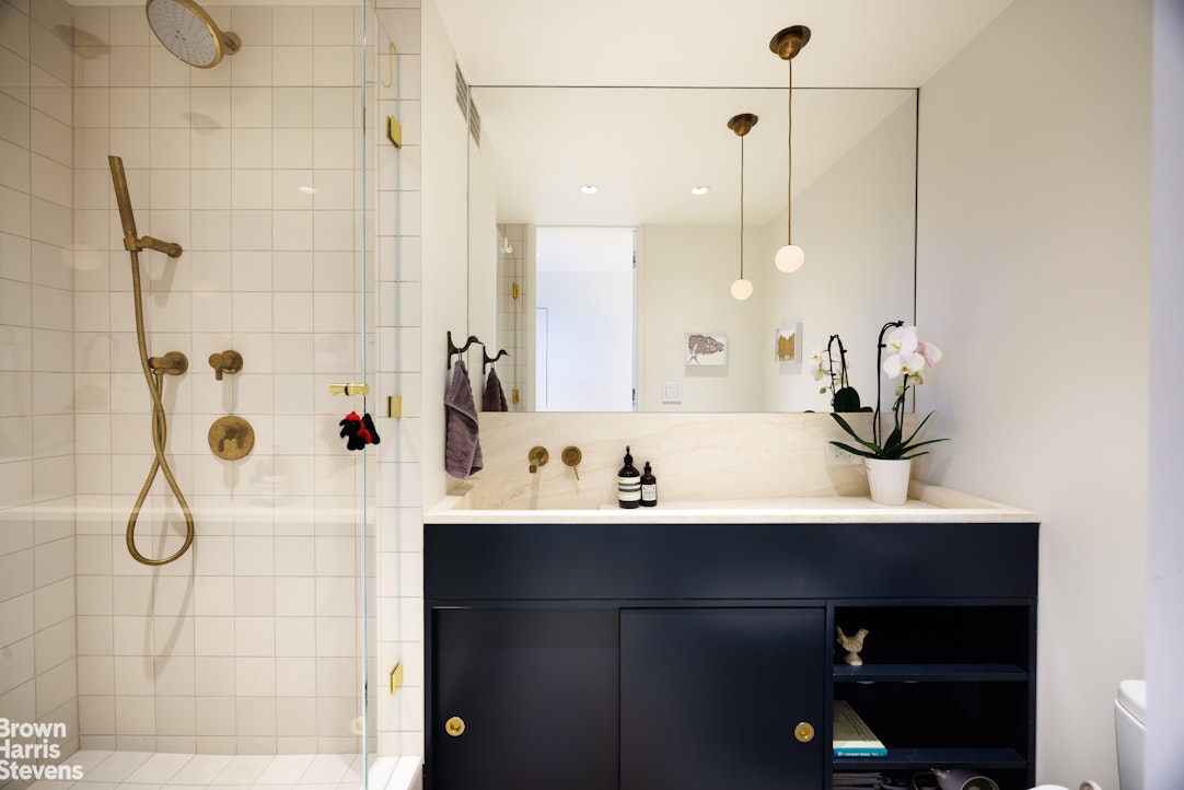 300 East 59th Street 3506 Sutton Place New York NY 10022