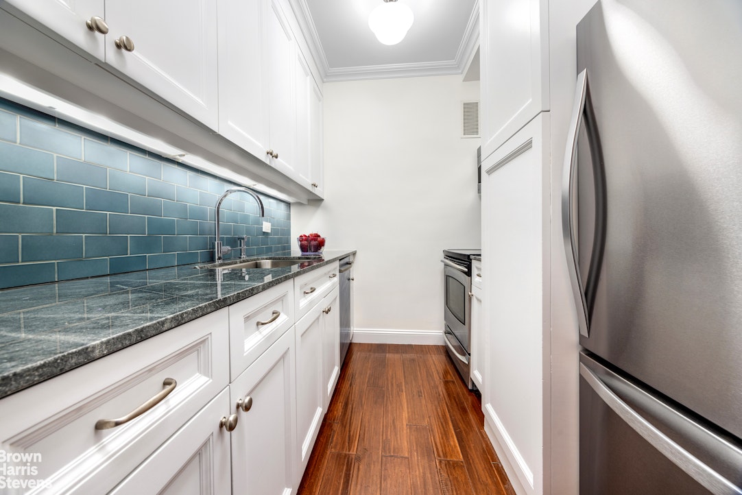 1 Fifth Avenue 3F Greenwich Village New York NY 10003